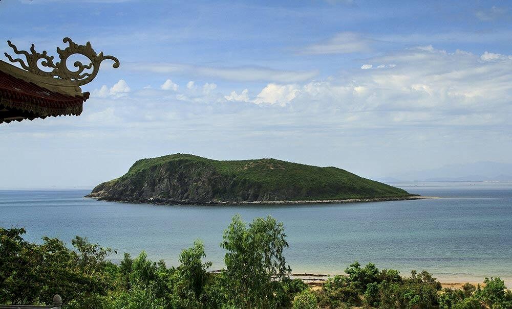 Thời điểm lý tưởng để đến Vũng Chùa Đảo Yến